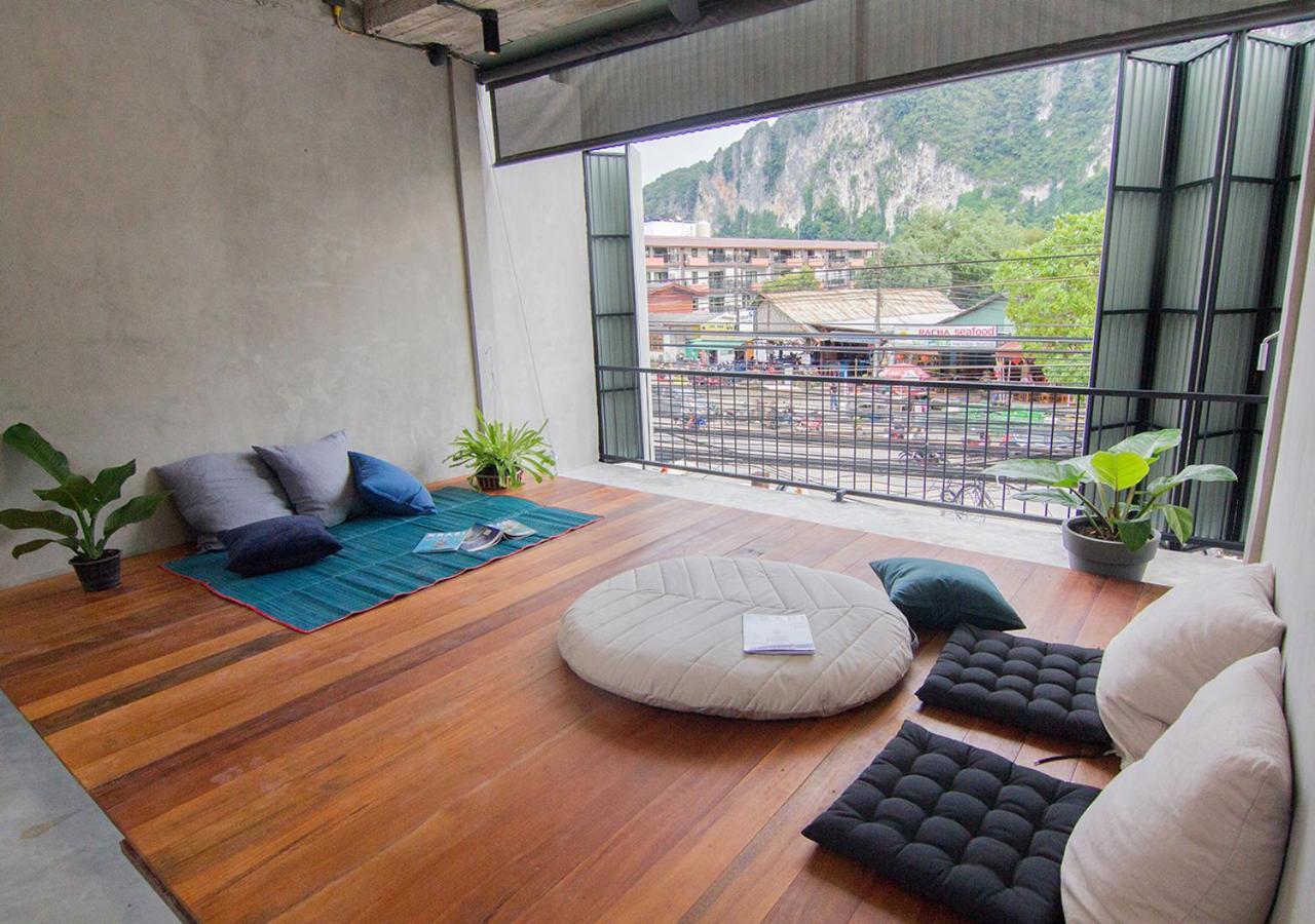Tan Hostel X Cafe , Aonang Beach (Adults Only) Ao Nang Kültér fotó