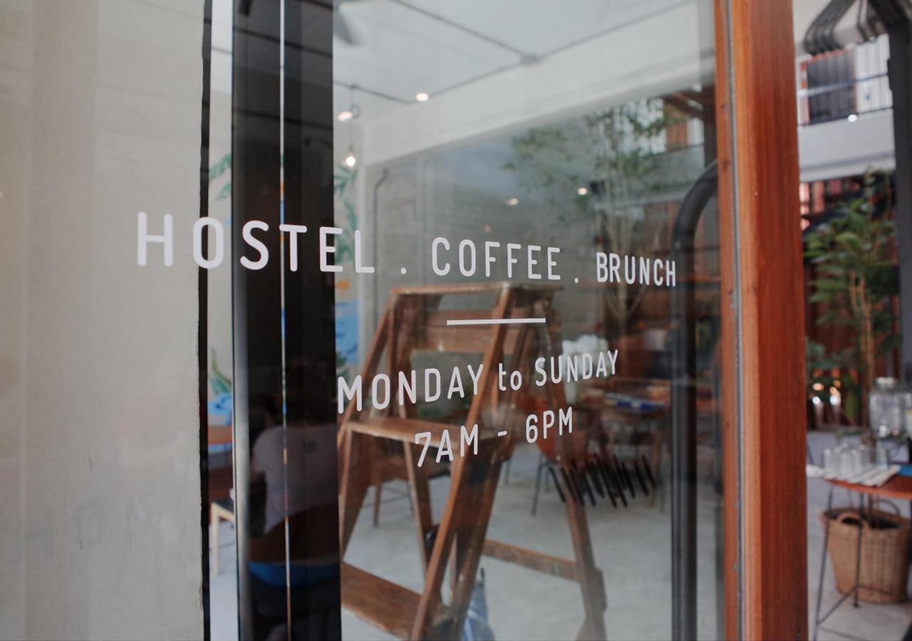 Tan Hostel X Cafe , Aonang Beach (Adults Only) Ao Nang Kültér fotó
